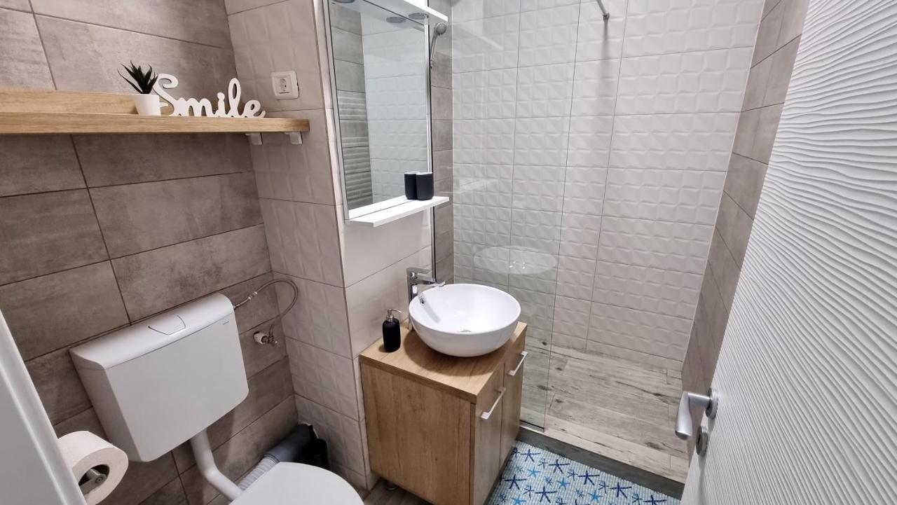Cityapart 7 - Cazare In Mamaia Nord, Langa Plaja, Cu Vedere La Mare Navodari Ngoại thất bức ảnh